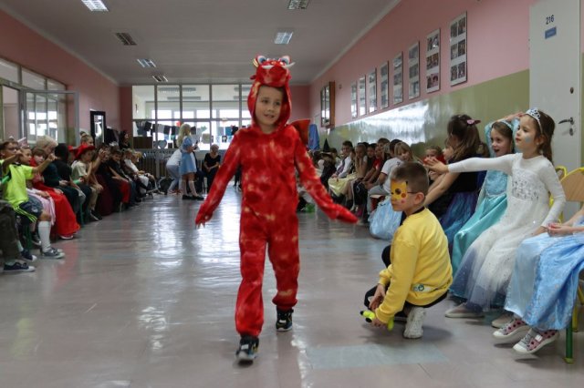 b_1024_768_0_00_images_2023_2024_Swietlica_Bajkowe_Swieto_402239053_805315894729694_4729670552682003740_n